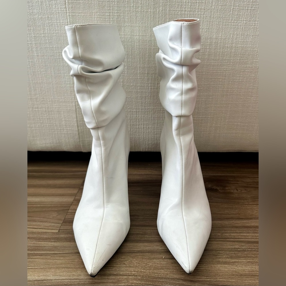 Jeffrey Campbell Boots. Size 6 - Picture 2 of 6